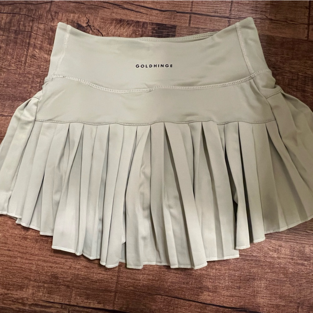 Gold Hinge Skort Sz XS